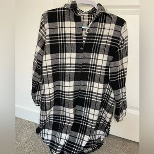 Plaid Shacket 🖤